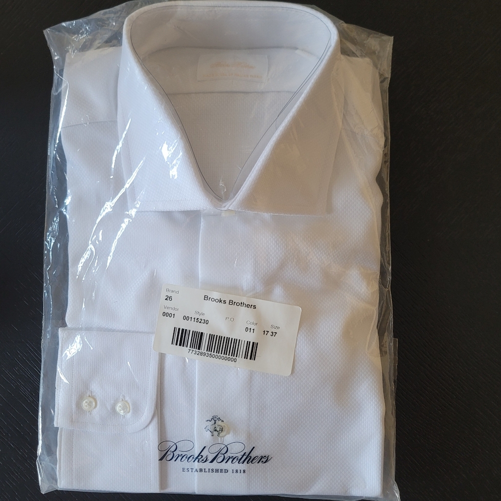 Brooks Brothers Spread Collar Dress Shirt